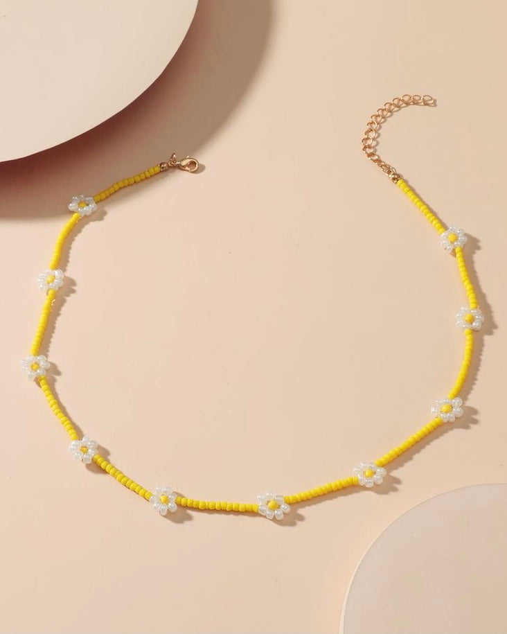 Elyra 🌙🎶🌷 — Eh-ly-rah — ‘Beautiful dream’